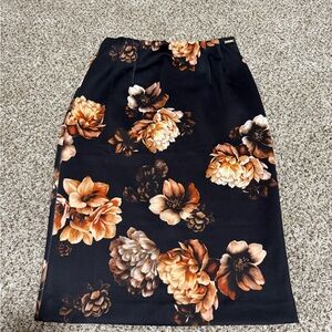New Tahari Black Floral Pencil Skirt Stretchy